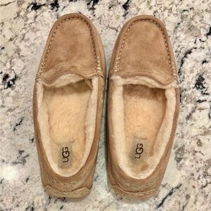 Cozy UGG moccasins, plush sheepskin lining. Size 8. Like new, worn once indoors.